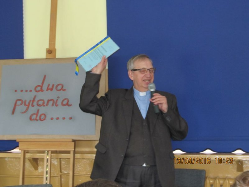Dwa pytania do … ks. Ireneusza Juszczyńskiego.